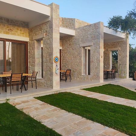 Zefiros Luxury Apartments Sívota エクステリア 写真