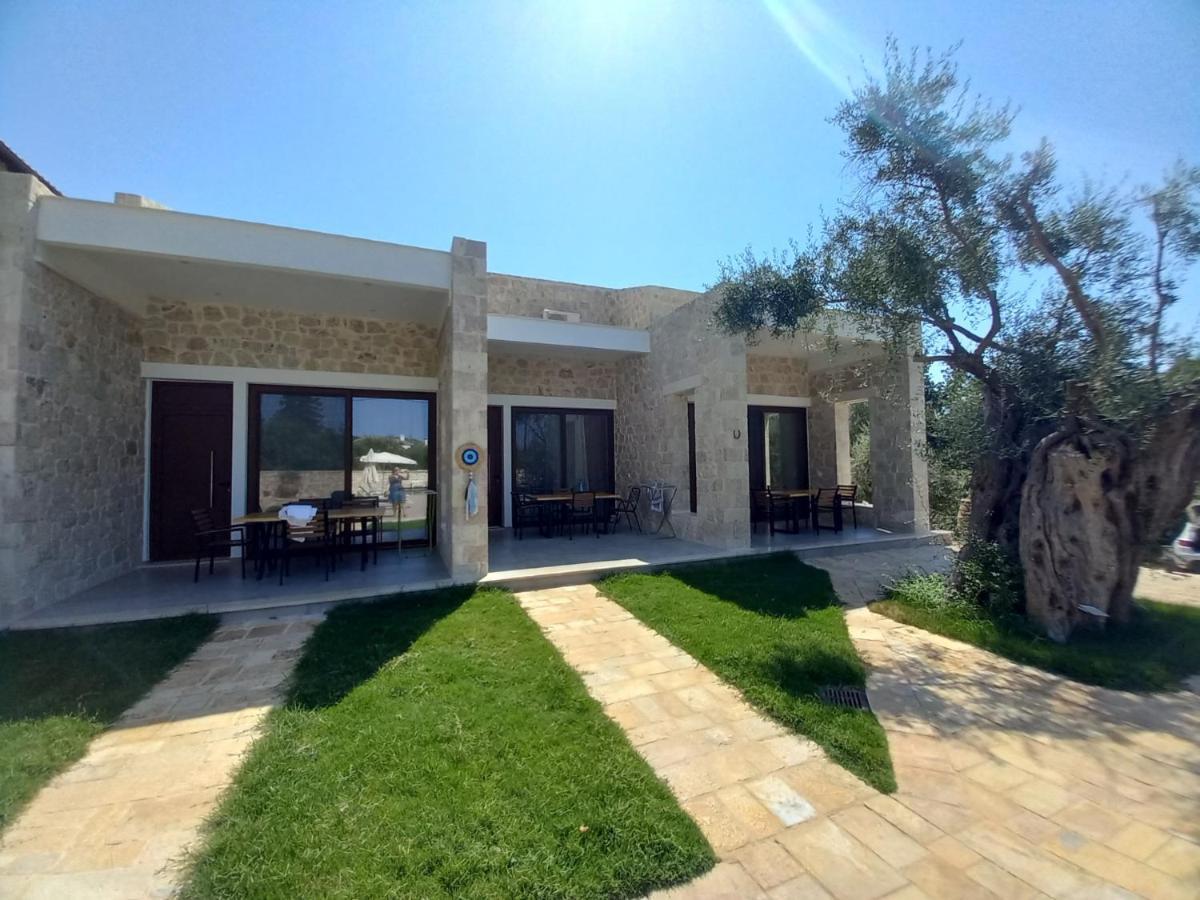 Zefiros Luxury Apartments Sívota エクステリア 写真
