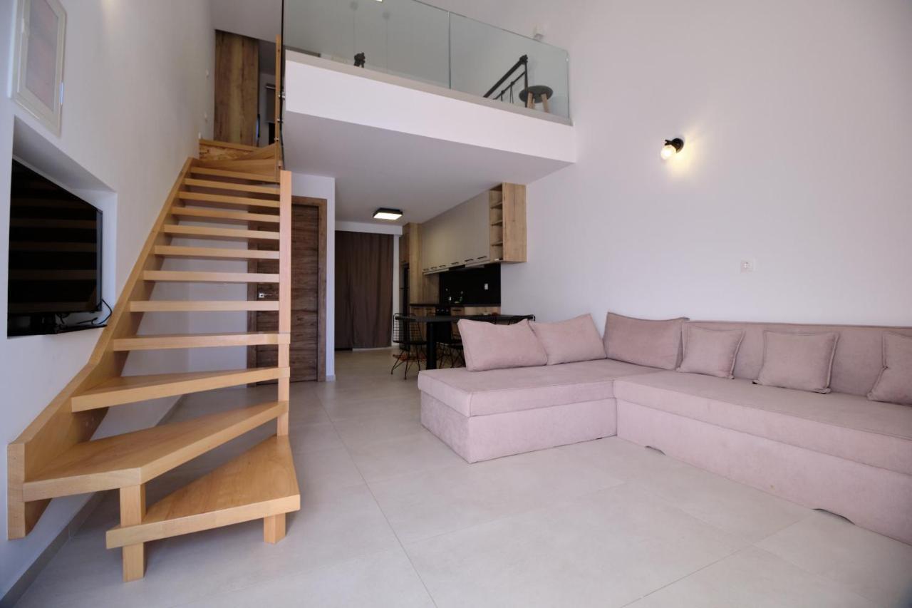 Zefiros Luxury Apartments Sívota エクステリア 写真