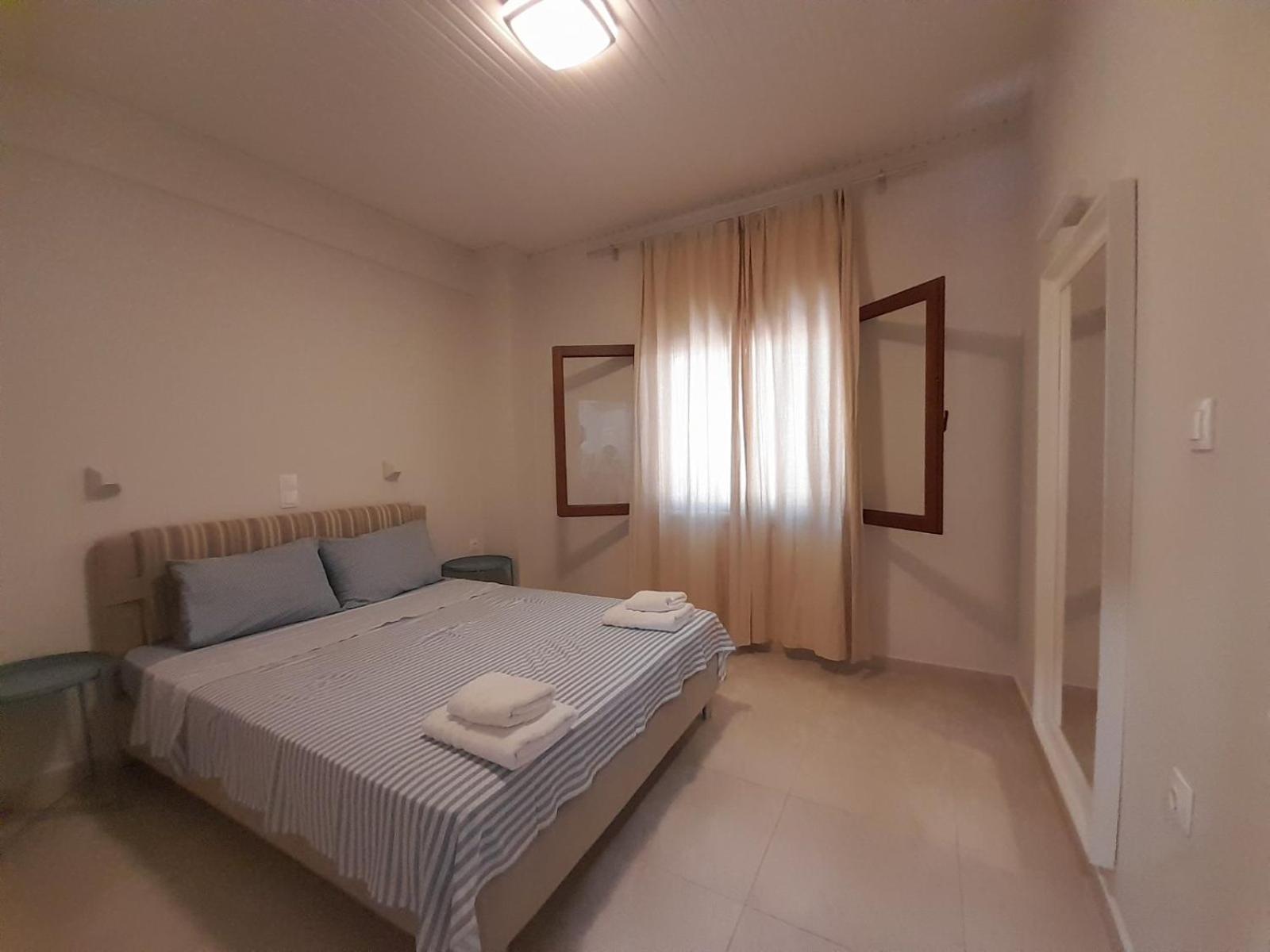 Zefiros Luxury Apartments Sívota エクステリア 写真