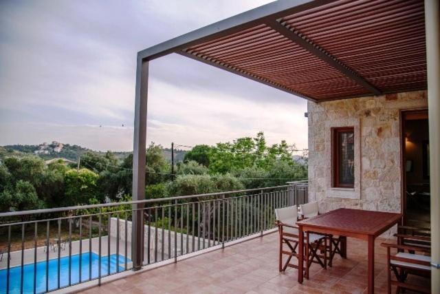 Zefiros Luxury Apartments Sívota エクステリア 写真